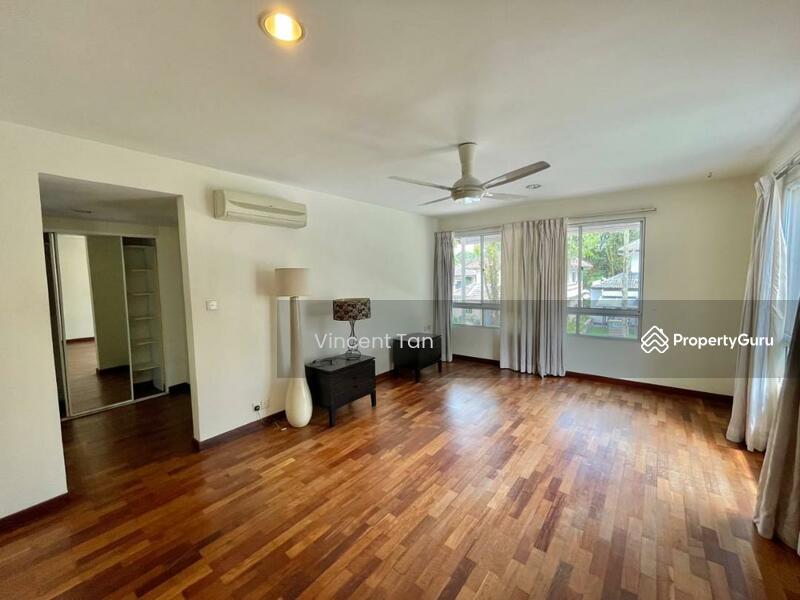 For Sale - Prima Saujana Semi d House for sale