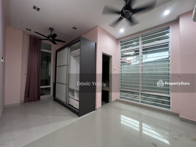 For Sale - Bandar Tun Hussein Onn