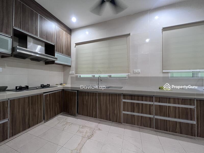 For Sale - Bandar Tun Hussein Onn