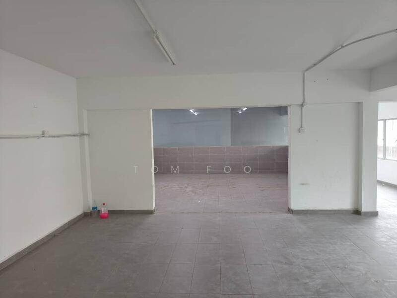 For Rent - Pusat Perdagangan Seri Kembangan