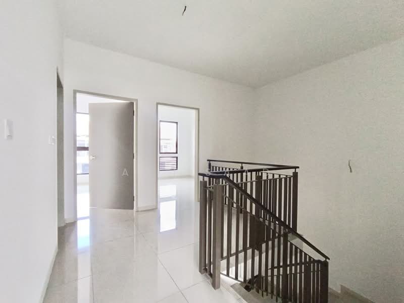 Rumah Teres 2 Tingkat untuk Dijual di Sepang (Selangor) - Alif Saad - PropertyGuru.com.my