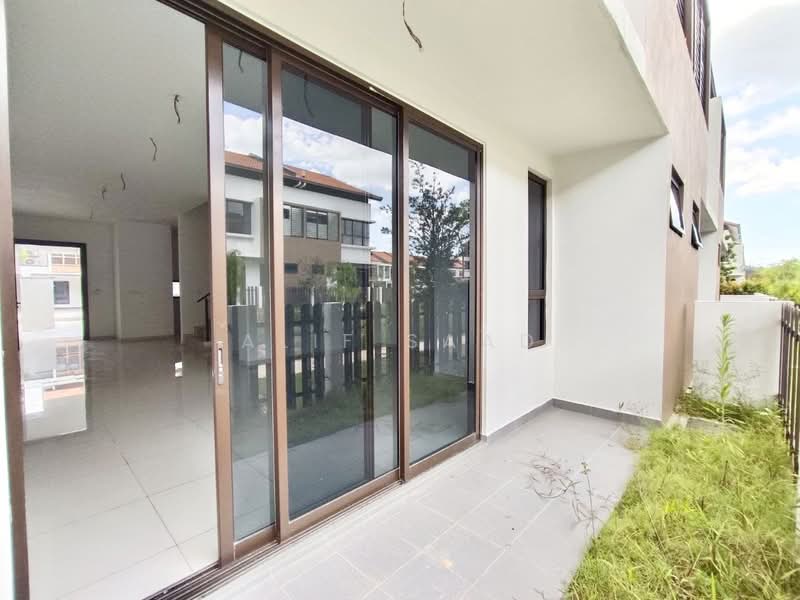 Rumah Teres 2 Tingkat untuk Dijual di Sepang (Selangor) - Alif Saad - PropertyGuru.com.my