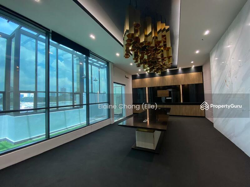 For Rent - (Trendy design) With lift. Park 20 cars. Move in condition