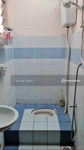 Untuk Dijual - PPR Sri Pantai