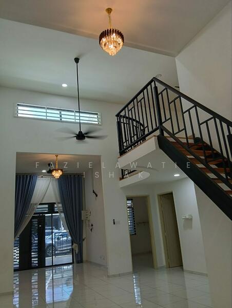 For Rent - [FOR RENT] Teres 1.5 Tingkat Precint 7, Springvales, Kotasas, Kuantan