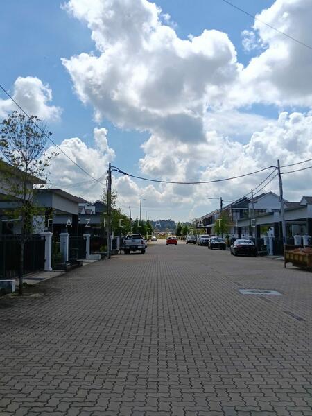 For Rent - [FOR RENT] Teres 1.5 Tingkat Precint 7, Springvales, Kotasas, Kuantan