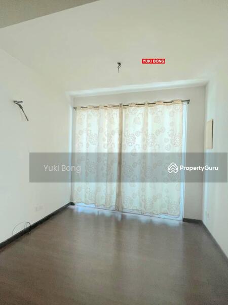 For Sale - 3-Storey Semi-D at Bukit Jambul for sell