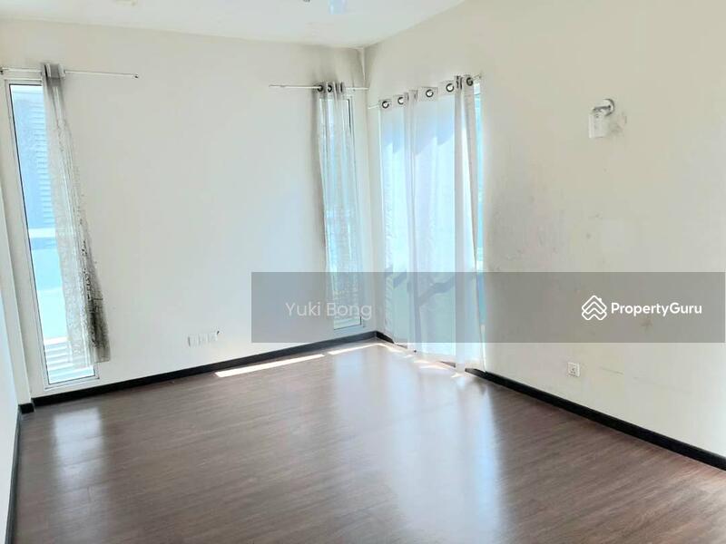 For Sale - 3-Storey Semi-D at Bukit Jambul for sell