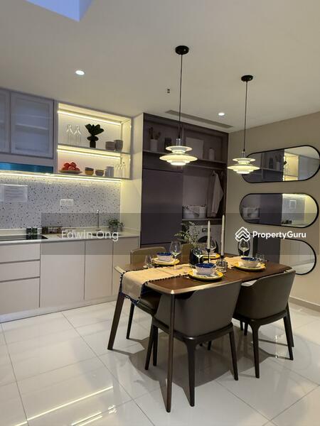 For Sale - Seiras @ Utropolis