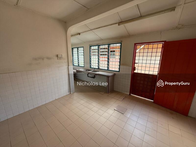 Untuk Dijual - Single Storey Endlot at Bandar Meru Raya