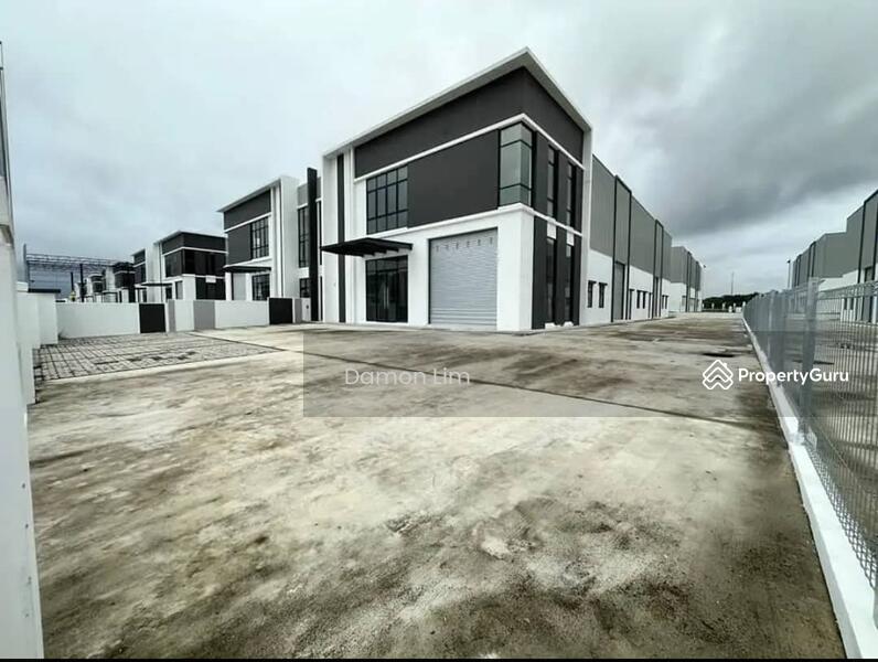 For Rent - Eco Business Park 2 (Senai) - Two Units Semi D Factory For Rent