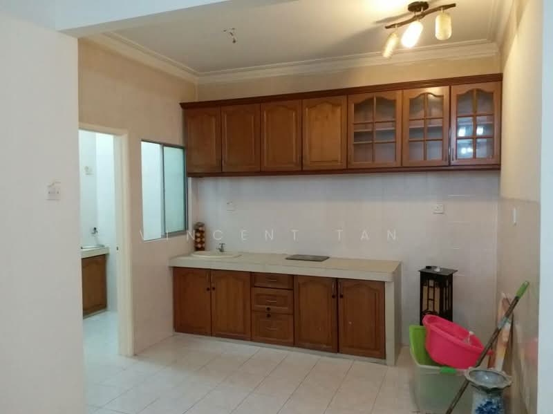 Apartment for Sale at Pandan Utama Apartment - Vincent Tan - Kitchen - PropertyGuru.com.my