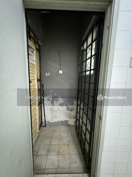 Untuk Dijual - Anggerik Aranda
