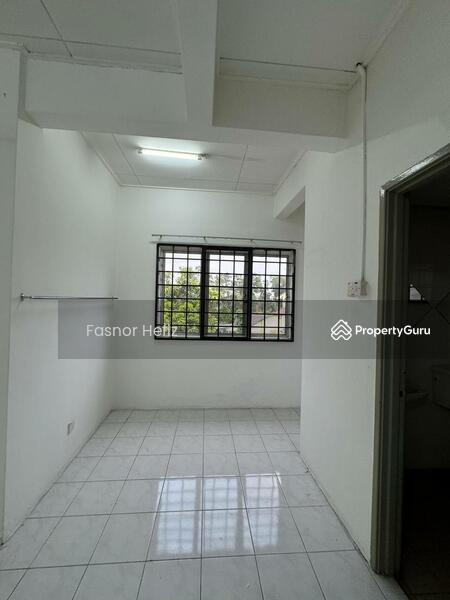 Untuk Dijual - Anggerik Aranda