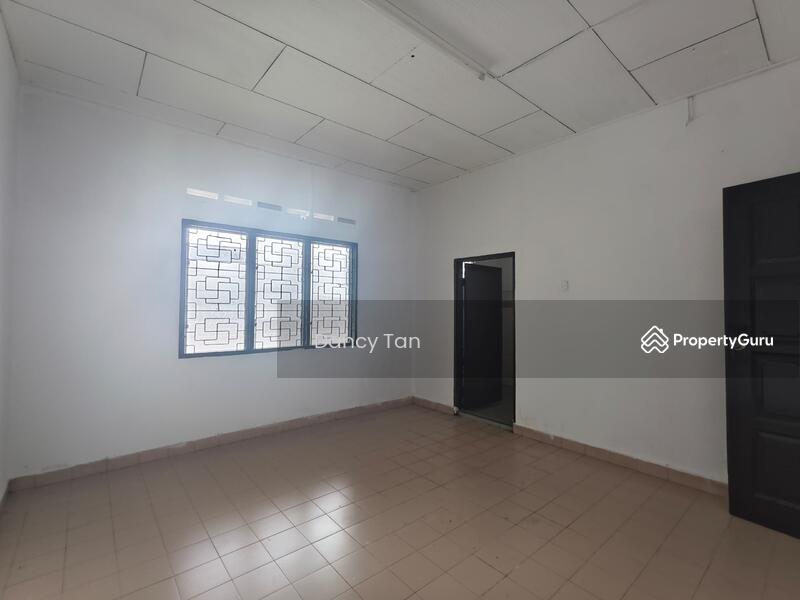 For Rent - Jalan Waja, Taman Perindustria Pandan,