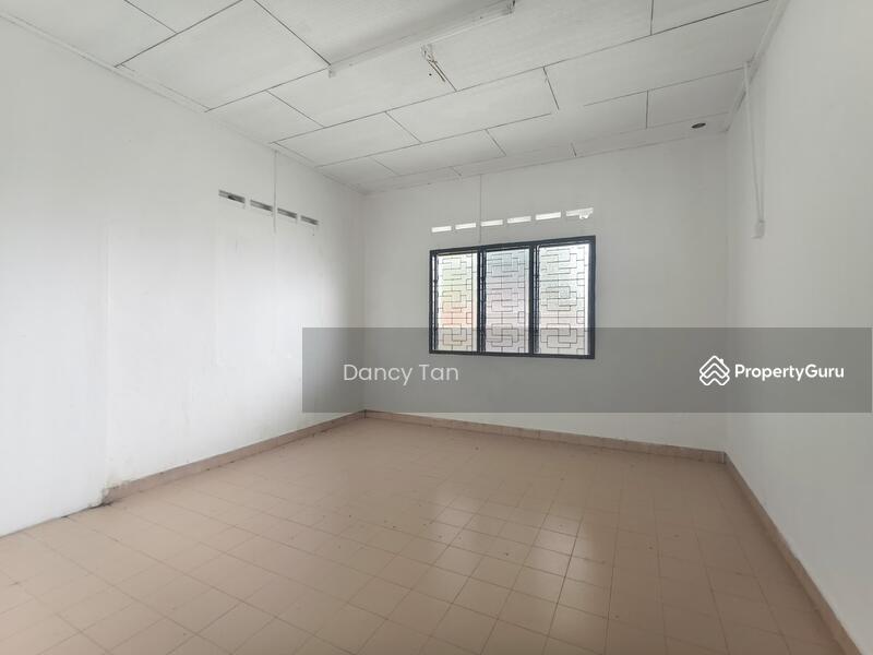 For Rent - Jalan Waja, Taman Perindustria Pandan,