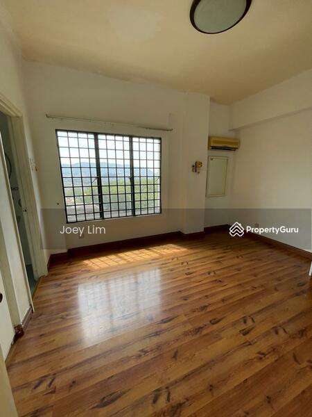 For Sale - Emerald Hill Condominium