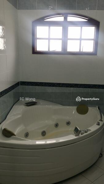 For Sale - Glenmarie Courts