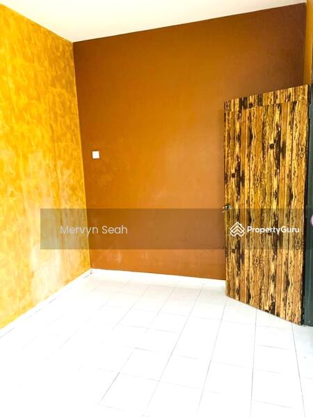 For Sale - Medan Samak