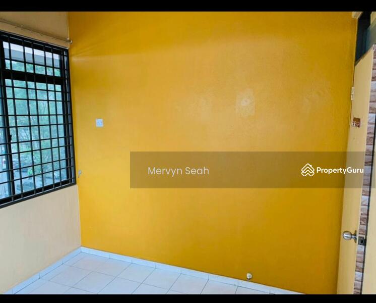 For Sale - Medan Samak