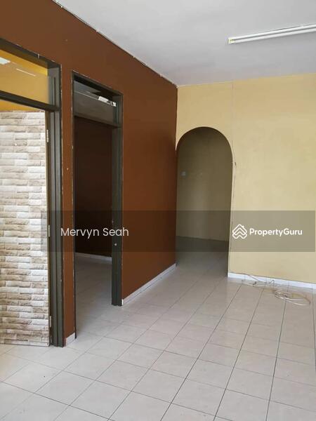For Sale - Medan Samak