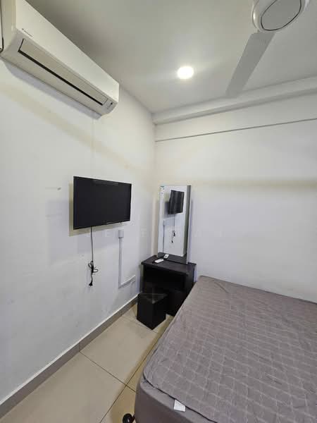 Kondominium untuk Disewa di Suasana Lumayan - Jeff Tan - Bedroom - PropertyGuru.com.my