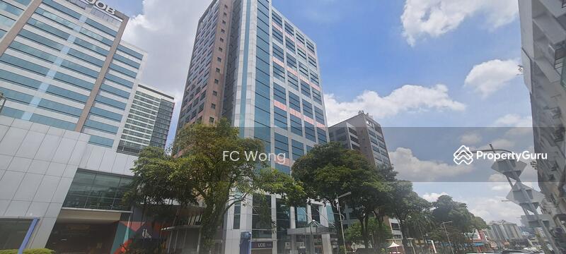 Uptown 1 Office Tower 7 Mniutes Walk Away