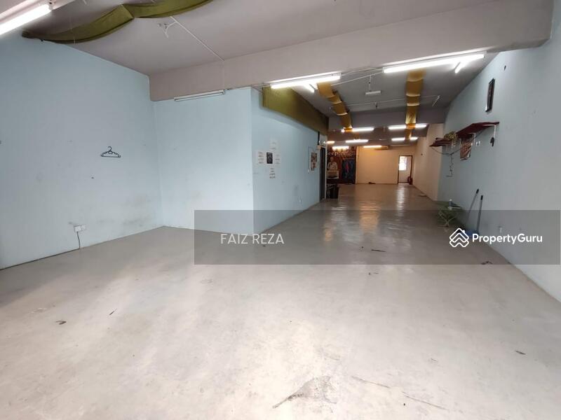 Untuk Disewa - Shoplot Bandar Seri Putra Bangi