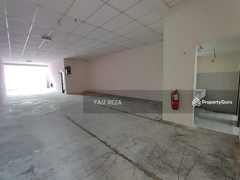 Untuk Disewa - Shoplot Bandar Seri Putra Bangi