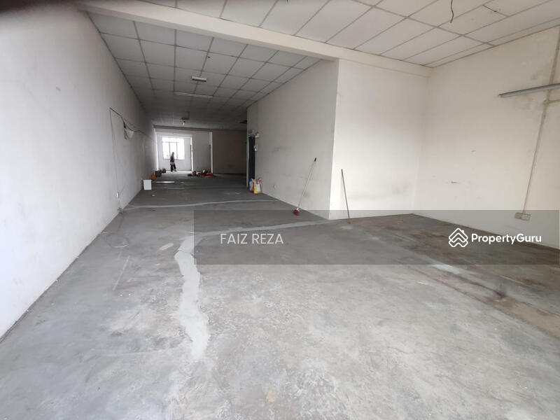 Untuk Disewa - Shoplot Bandar Seri Putra Bangi