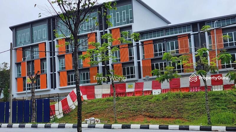 For Rent - Ground Floor Facing Main Bandar Tasik Puteri