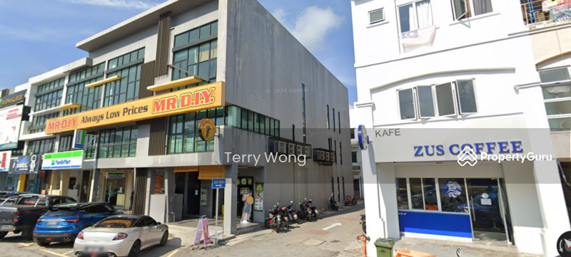 For Rent - Ground Floor Facing Main Bandar Tasik Puteri