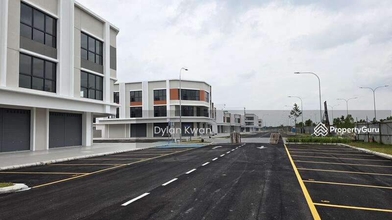 For Rent - Bandar rimbayu U2 uptown square