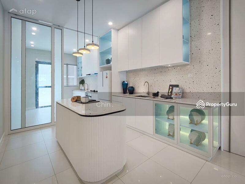 Untuk Dijual - Freehold 2 Sty Terrace House With Endlot/Cornerlot Available @ 528k Only