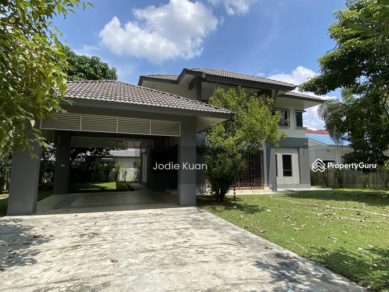 Bungalow for Sale in Bandar Baru Sri Klebang (Chemor) - Jodie Kuan - Spacious Car Porch - PropertyGuru.com.my