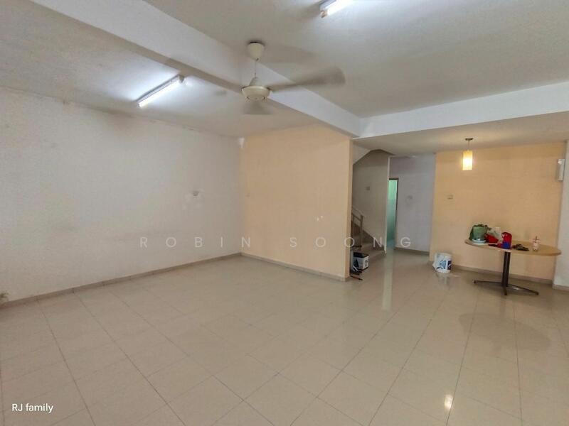 Untuk Dijual - 2 Storey Terrace house at Taman Gadong Perdana