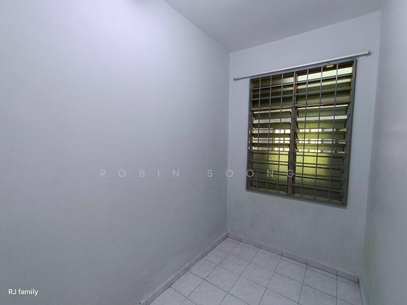 Untuk Dijual - 2 Storey Terrace house at Taman Gadong Perdana