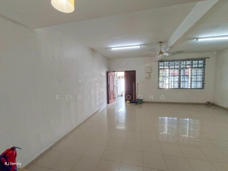 Untuk Dijual - 2 Storey Terrace house at Taman Gadong Perdana