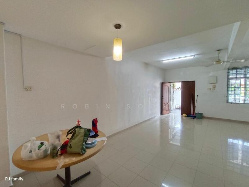 Untuk Dijual - 2 Storey Terrace house at Taman Gadong Perdana