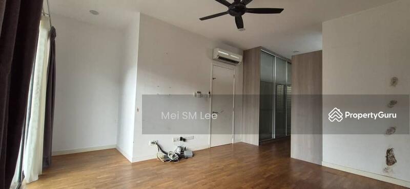 Twin Palms, Sungai Long Bedroom