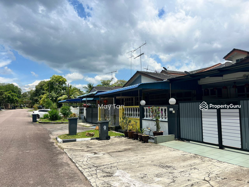 Rumah Teres 2 Tingkat untuk Dijual di Taman Sri Kluang (Kluang) - May Tan - PropertyGuru.com.my