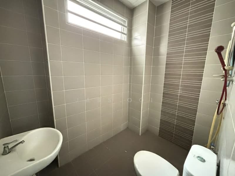 Semi-Detached House for Sale in Taman Bukit (Bukit Mertajam) - Jass Ooi - Bathroom - PropertyGuru.com.my