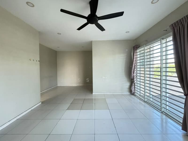 Semi-Detached House for Sale in Taman Bukit (Bukit Mertajam) - Jass Ooi - Living Room - PropertyGuru.com.my
