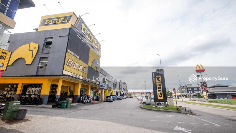 For Sale - TAMAN KAJANG IMPIAN COMMERCIAL SHOP 22x75 Build Up 3190sf MATURE AREA & FACING MAIN ROAD
