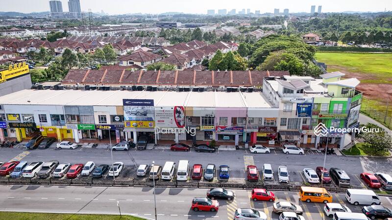 For Sale - TAMAN KAJANG IMPIAN COMMERCIAL SHOP 22x75 Build Up 3190sf MATURE AREA & FACING MAIN ROAD