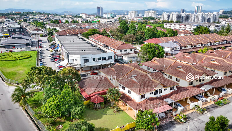 For Sale - TAMAN KAJANG IMPIAN COMMERCIAL SHOP 22x75 Build Up 3190sf MATURE AREA & FACING MAIN ROAD