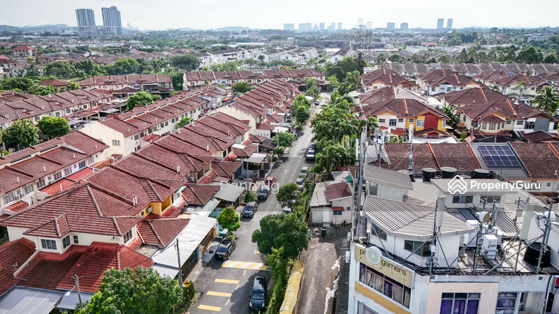 For Sale - TAMAN KAJANG IMPIAN COMMERCIAL SHOP 22x75 Build Up 3190sf MATURE AREA & FACING MAIN ROAD