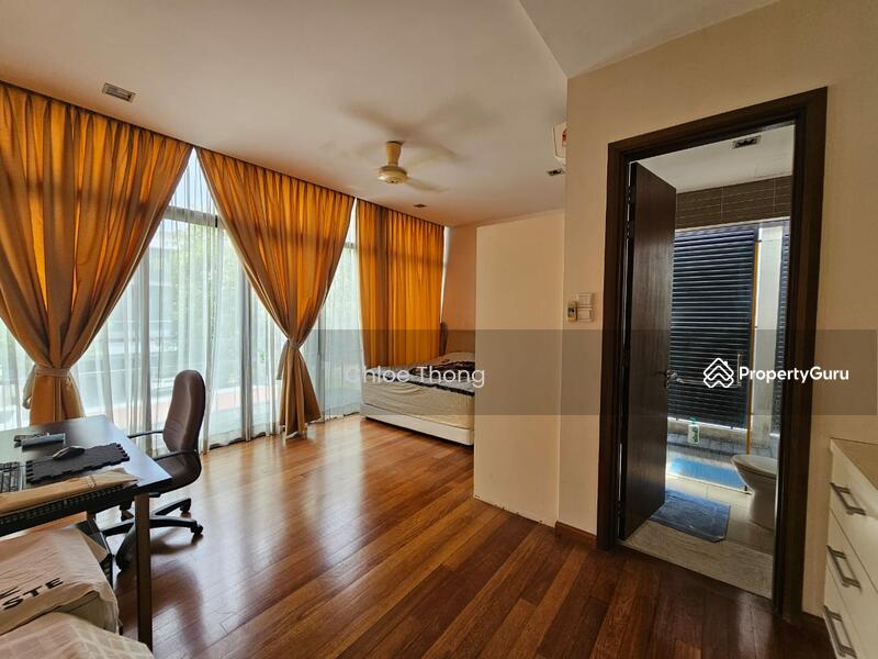 For Sale - Lake Edge Puchong