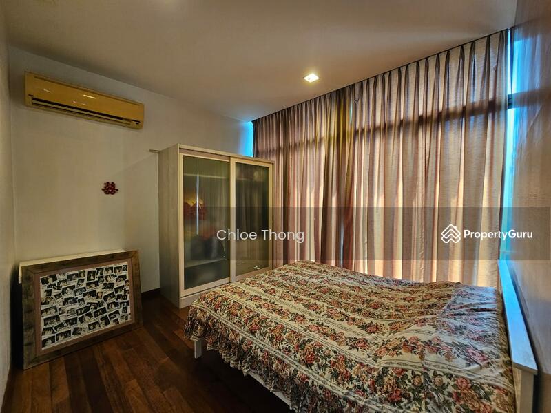 For Sale - Lake Edge Puchong