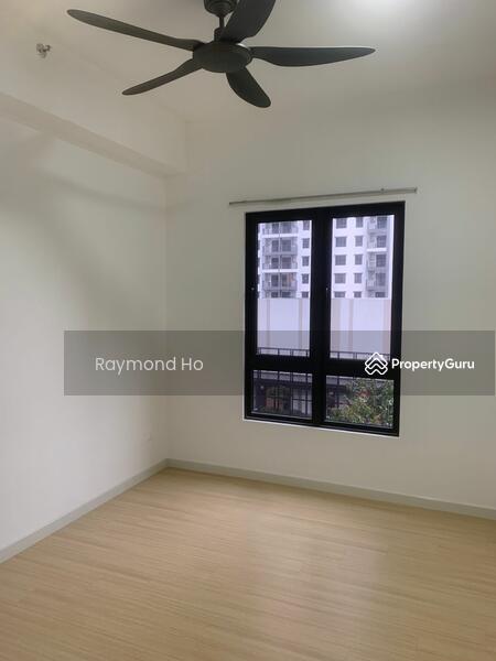 For Rent - M Luna